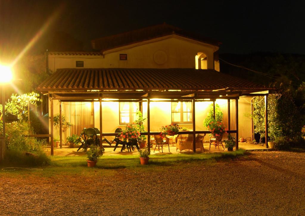 Vila Agriturismo Satanca Arbus Exteriér fotografie