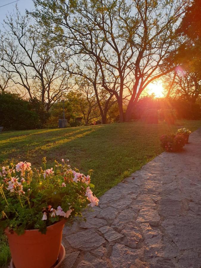 Vila Agriturismo Satanca Arbus Exteriér fotografie